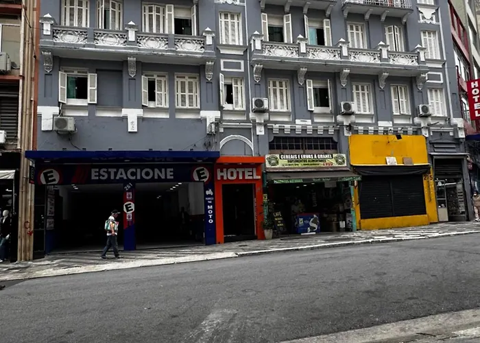 Hotel Quintino - No Coração de São Paulo, 2 Min do Metrô Sé, 10 Min do Brás, 5 Min da 25 de Março e Estacionamento no Local Grátis